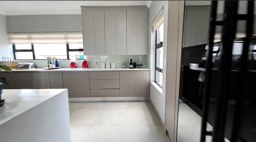 4 Bedroom Property for Sale in La Camargue Private Country Estate North West